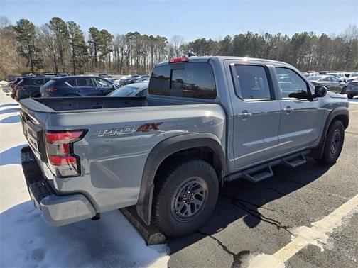 2025 Nissan Frontier PRO-4X