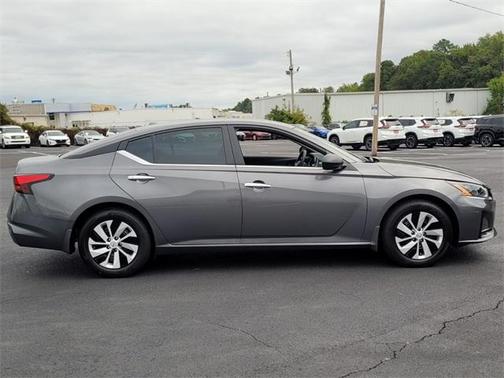 2025 Nissan Altima S