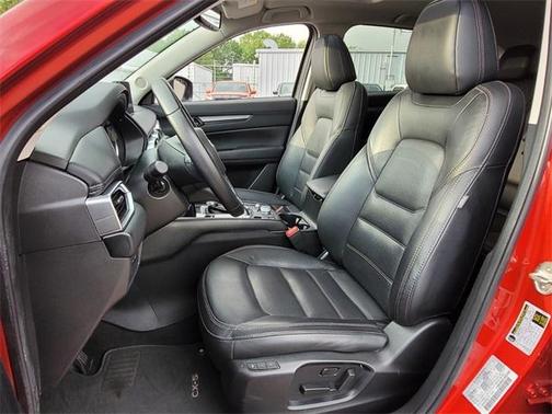 2022 Mazda CX-5 2.5 S Preferred Package