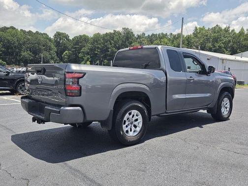 Gun Metallic 2024 Nissan Frontier SV