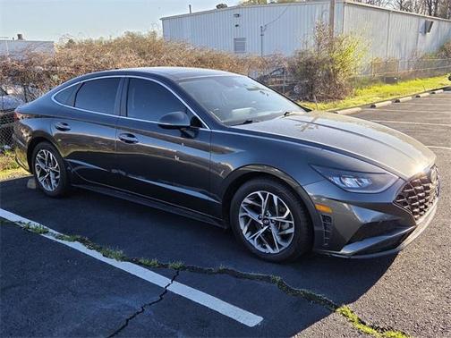 2022 Hyundai SONATA SEL