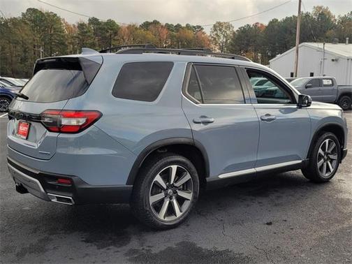 2024 Honda Pilot Touring