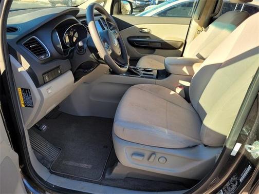 2021 Kia Sedona LX