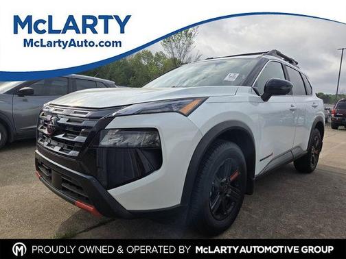 Everest White P 2025 Nissan Rogue Rock Creek