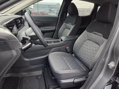 Gun Metallic 2026 Nissan Kicks SV