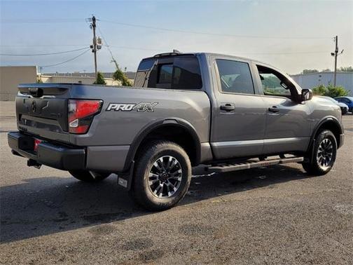 2024 Nissan Titan PRO-4X