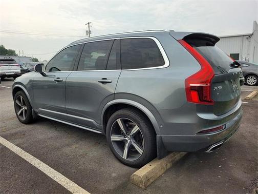 2019 Volvo XC90 T6 R-Design