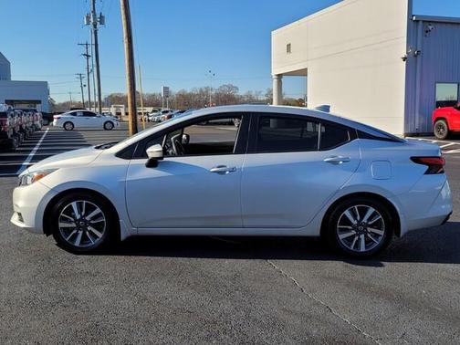 2020 Nissan Versa 1.6 SV