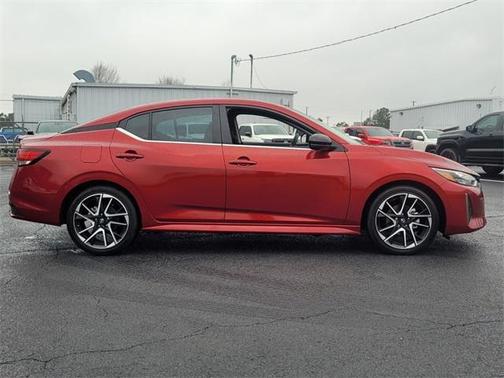 2025 Nissan Sentra SR