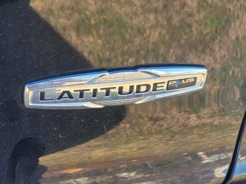 2020 Jeep Cherokee Latitude Plus