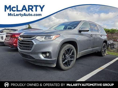 Satin Steel Metallic 2020 Chevrolet Traverse LT Cloth