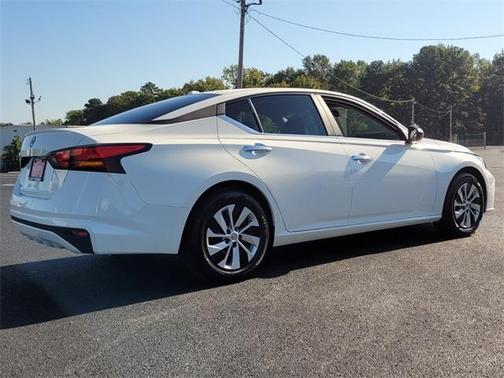 2025 Nissan Altima S