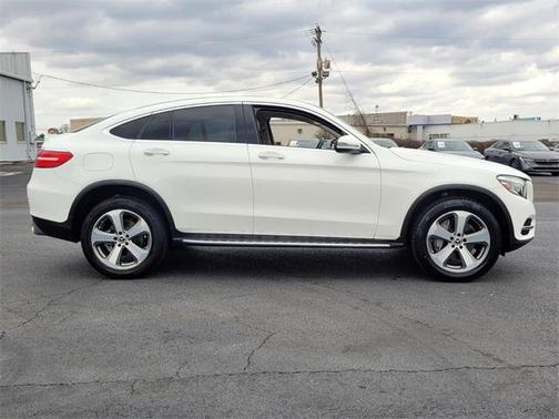 2019 Mercedes-Benz GLC 300 4MATIC Coupe