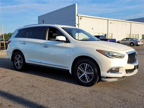 2017 INFINITI QX60 Base