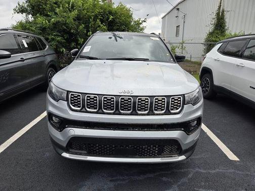 Silver Zynith 2025 Jeep Compass Limited