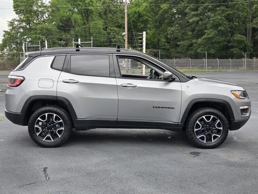 Billet Silver Metallic Clearcoat 2020 Jeep Compass Trailhawk