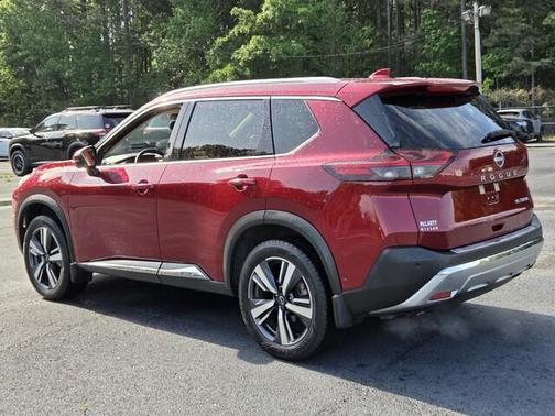 Scarlet Ember 2023 Nissan Rogue Platinum