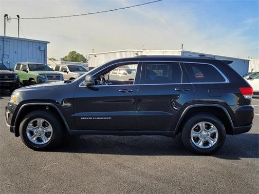 2016 Jeep Grand Cherokee Laredo