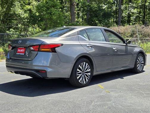 Gun Metallic 2025 Nissan Altima SV