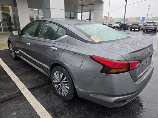 Gun Metallic 2025 Nissan Altima SV