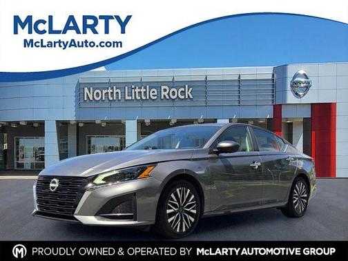 Gun Metallic 2025 Nissan Altima SV