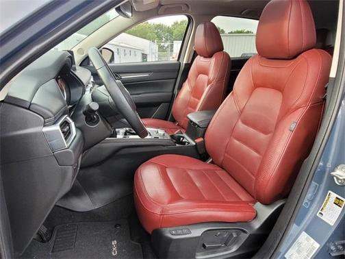 2023 Mazda CX-5 Carbon Edition