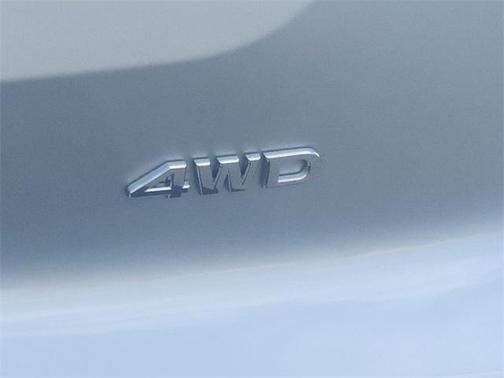 2025 Nissan Pathfinder S