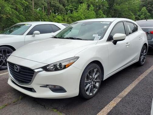 2018 Mazda Mazda3 Touring