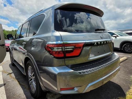 2024 Nissan Armada SL