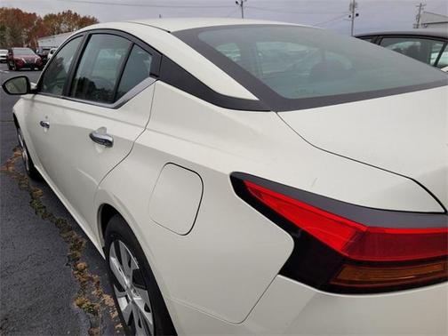 2024 Nissan Altima 2.5 S