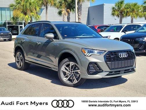 2025 Audi Q3 Premium 45 TFSI S line quattro Tiptronic