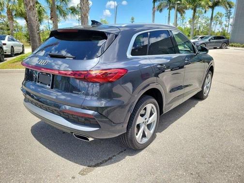 2025 Audi Q5 Premium Plus