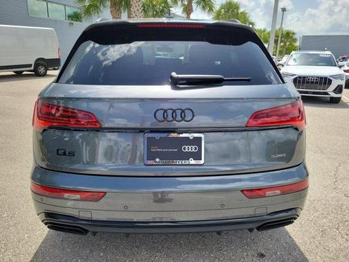 2024 Audi Q5 45 S line Premium