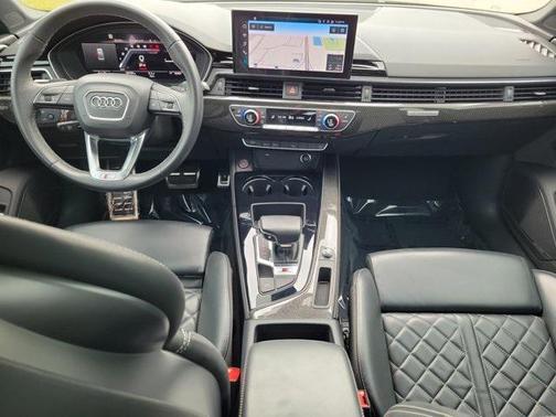 2023 Audi S4 Premium Plus TFSI quattro Tiptronic