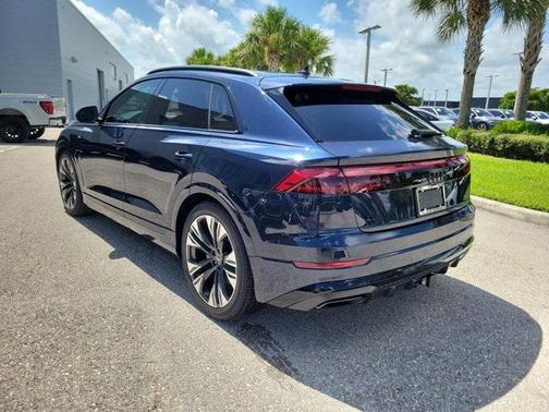 2025 Audi Q8 55 Prestige