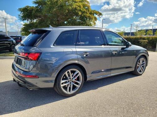 2026 Audi Q7 55 Prestige