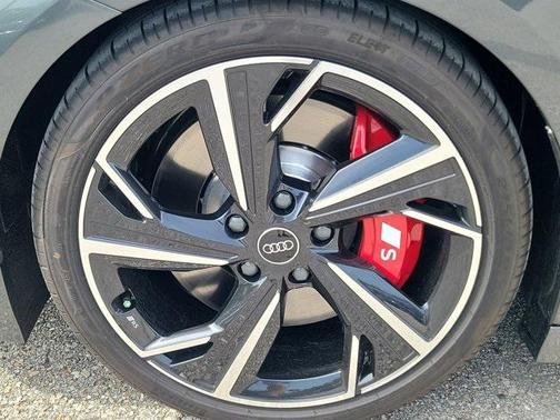 2025 Audi S6 e-tron Prestige