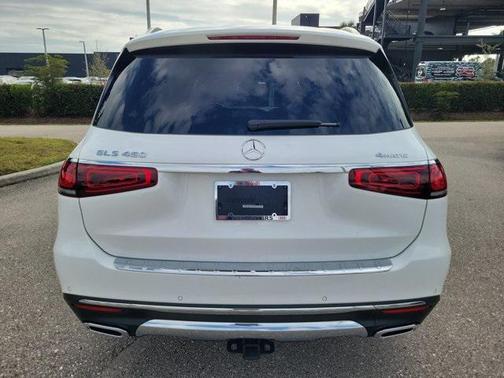 2022 Mercedes-Benz GLS 450 4MATIC