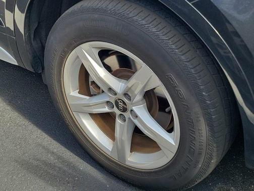 2023 Audi Q5 40 Premium