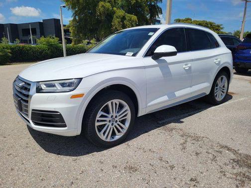 Ibis White 2018 Audi Q5 2.0T Tech Premium