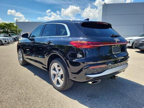 2025 Audi Q5 Premium Plus