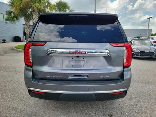 2021 GMC Yukon SLT