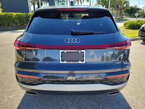 2025 Audi Q5 Premium Plus TFSI quattro S tronic