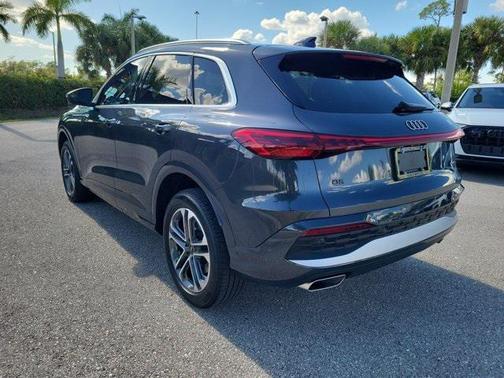 2025 Audi Q5 Premium Plus TFSI quattro S tronic