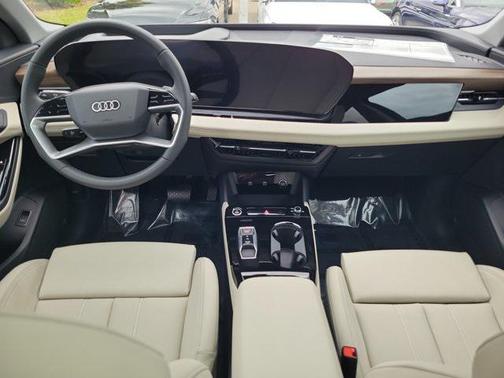 2025 Audi Q6 e-tron Premium Plus quattro