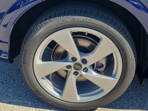 2025 Audi Q5 Prestige TFSI quattro S tronic