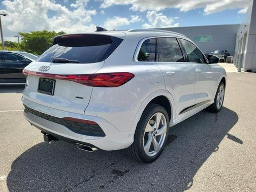 2025 Audi Q5 Prestige