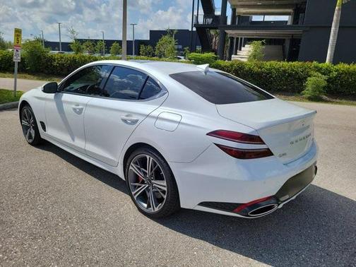 2024 Genesis G70 2.5T AWD