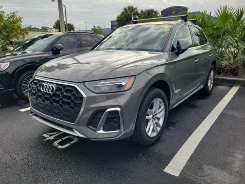 2023 Audi Q5 45 S line Premium