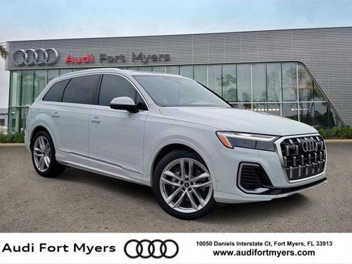 2025 Audi Q7 55 Premium Plus